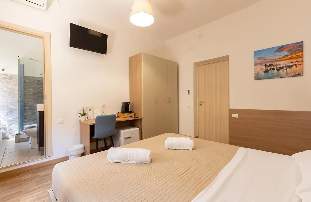 Acquacorrente Rooms - a due passi dal mare-1